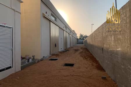 Warehouse in vendita a Al Sajaa Industrial, Sharjah - Magazzino a Al Sajaa Industrial, 43000000 AED - 16042872