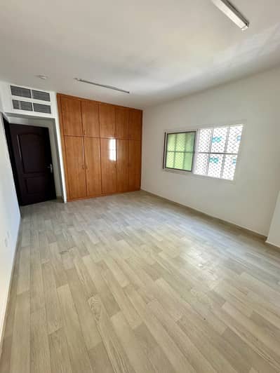 2 habitaciones Apartamento para en Venta en Al Qasimia, Sharjah - 1a39d103-9546-4cf5-845f-88cf5cae86b4. jpg 2 habitaciones Apartamento para en Venta en Al Qasimia, Sharjah - 1a39d103-9546-4cf5-845f-88cf5cae86b4. jpg