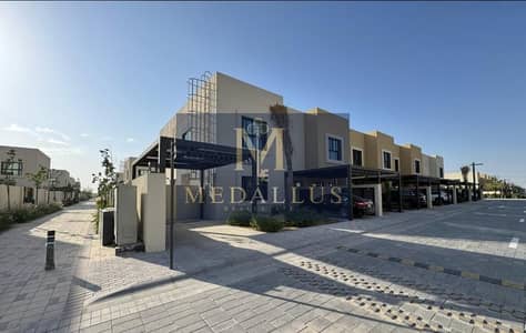 4 Schlafzimmer Townhouse zum zum Verkauf in Al Rahmaniya, Sharjah - 87923d07-0769-43dd-b7e5-40a61198. jpg