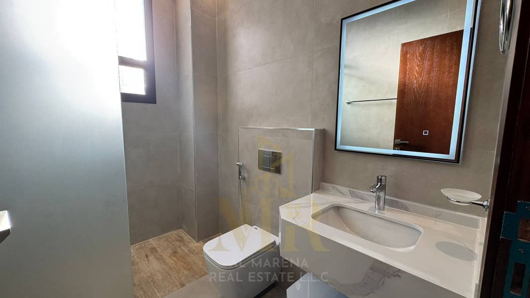 41 WhatsApp Image 2026-05-12 at 23.38. 07. jpeg