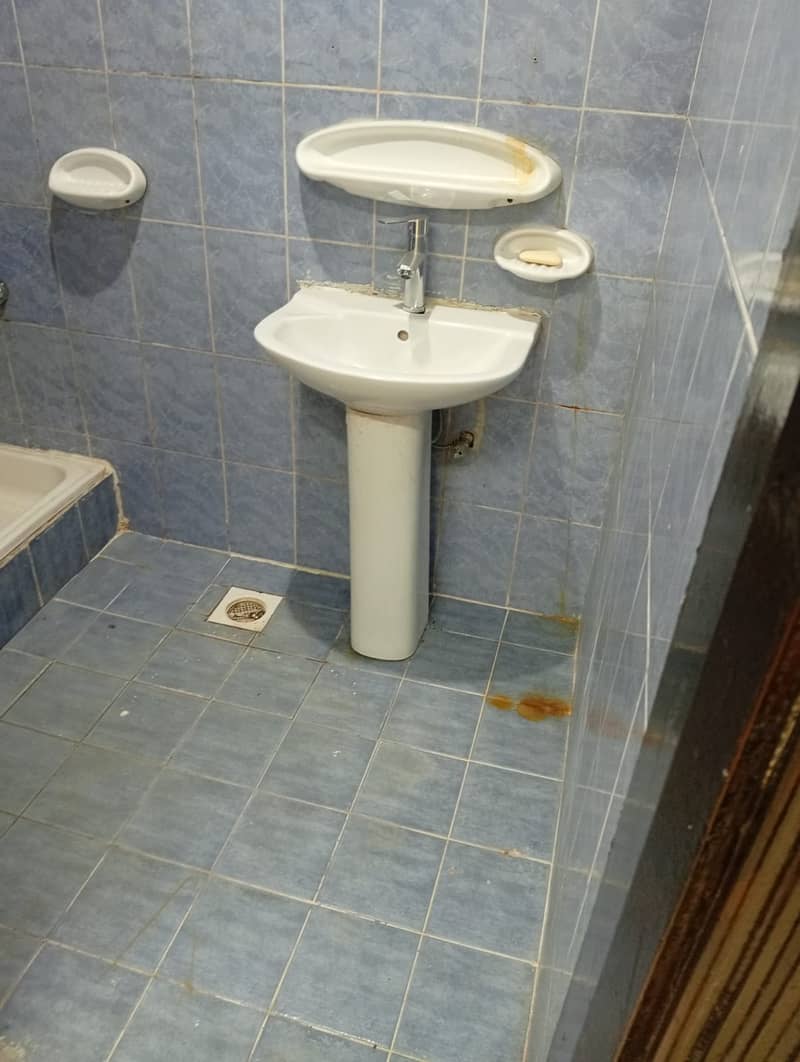 5 1001352504. jpg
