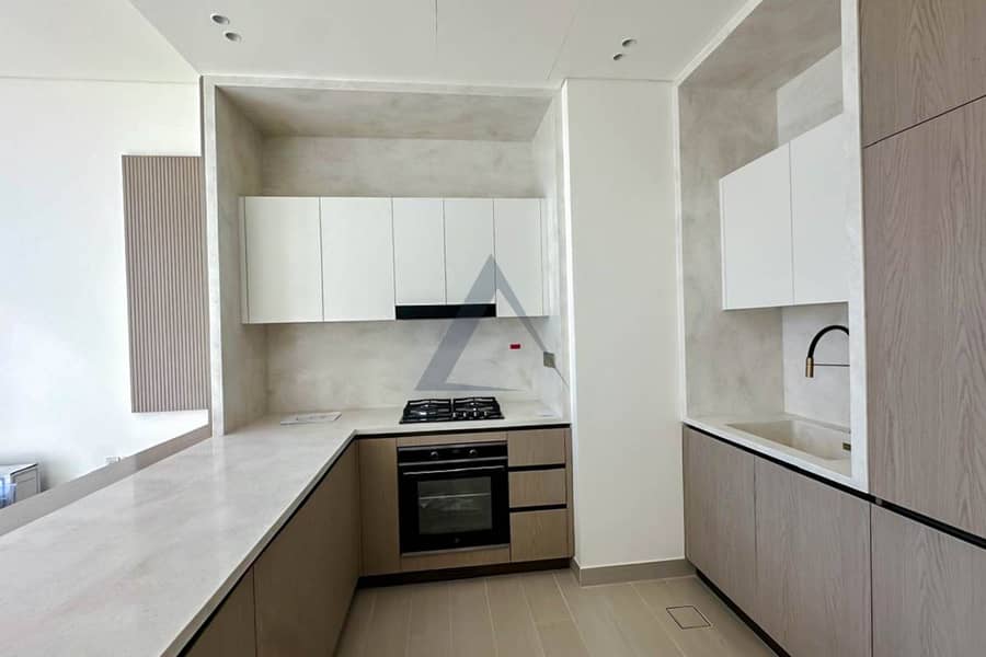 6 Property Image