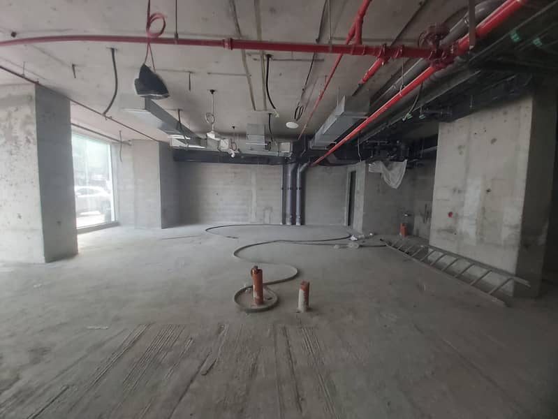 Spacious | Huge Layout | Prime Location Spacious | Huge Layout | Prime Location