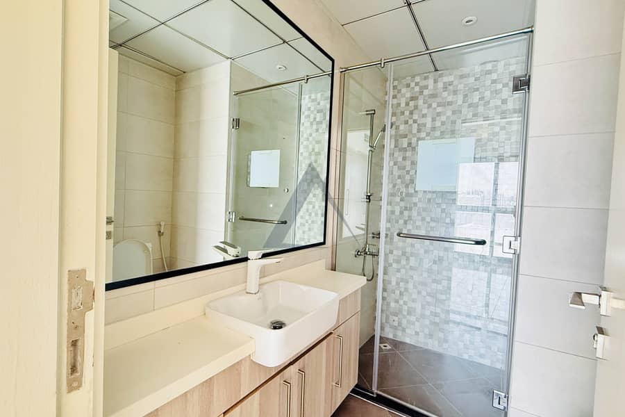 9 Property Image