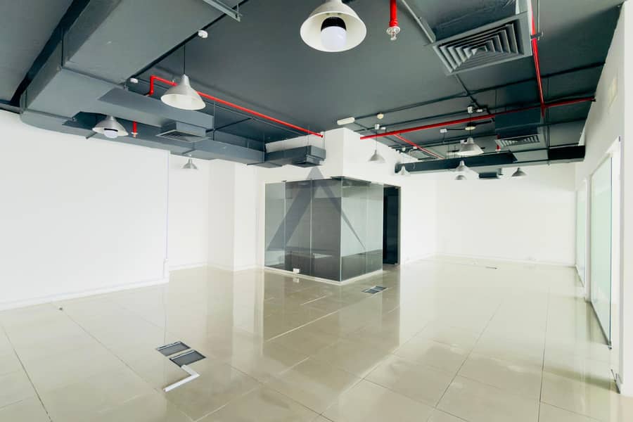 NEGOTIABLE | FITTED OFFICE | WALKING TO METRO NEGOTIABLE | FITTED OFFICE | WALKING TO METRO
