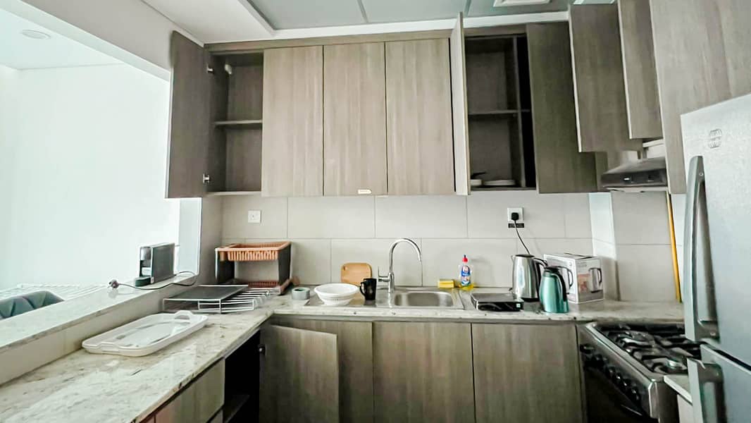6 Property Image