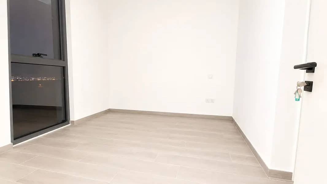5 845654964-1066x800. webp