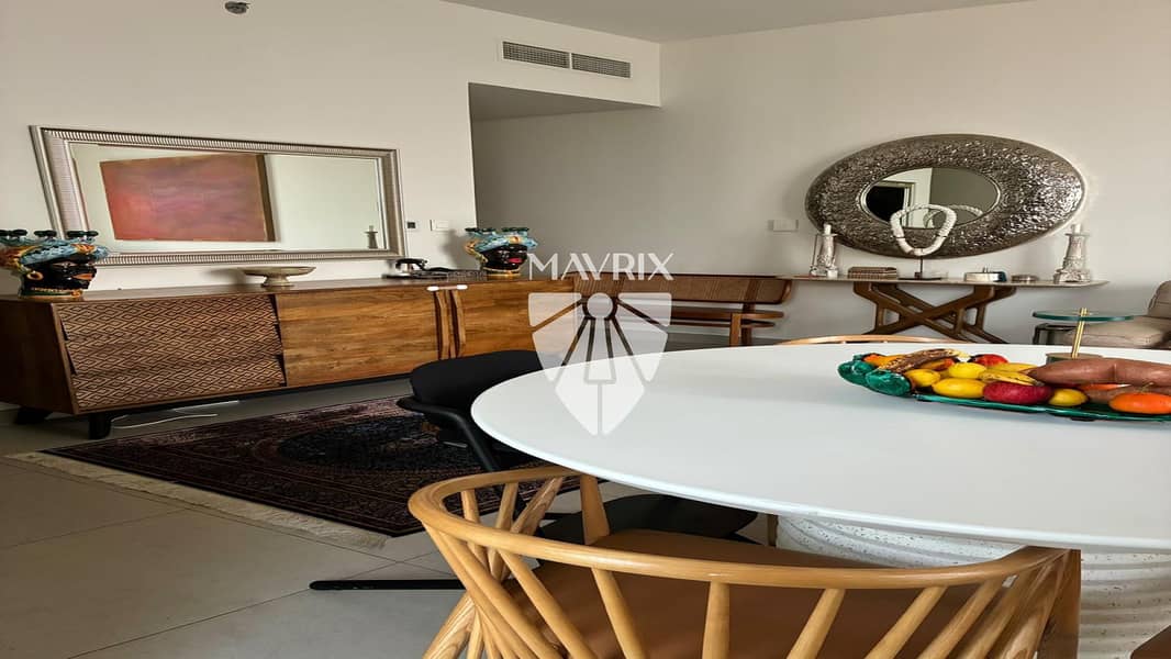 4 Image 4