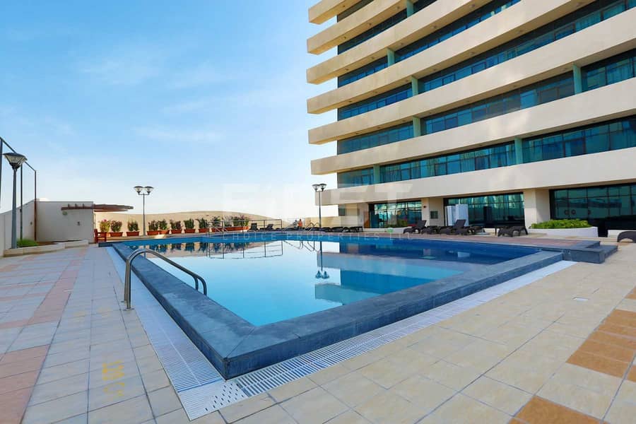 2 1BR Apt Marina Bay Damac Al Reem Island Abu Dhabi UAE (16). jpeg