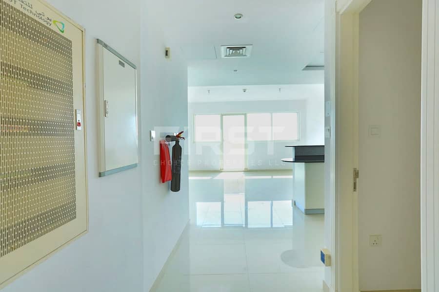 3 1BR Apt Marina Bay Damac Al Reem Island Abu Dhabi UAE (8). jpeg
