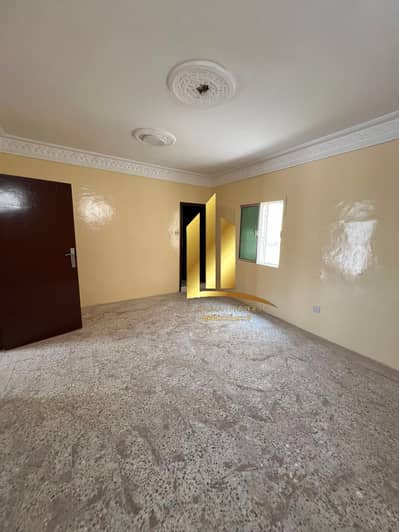 4 Bedroom Villa for Sale in Al Qadisiya, Sharjah - f564245d-b597-41b2-8f0a-038df816679b. jpg 4 Bedroom Villa for Sale in Al Qadisiya, Sharjah - f564245d-b597-41b2-8f0a-038df816679b. jpg
