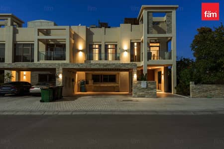 4 Schlafzimmer Townhouse zum zur Miete in Meydan, Dubai - Reihenhaus in Meydan,Meydan Gated Community,The Polo Townhouses, 4 schlafzimmer, 450000 AED - 16045863 4 Schlafzimmer Townhouse zum zur Miete in Meydan, Dubai - Reihenhaus in Meydan,Meydan Gated Community,The Polo Townhouses, 4 schlafzimmer, 450000 AED - 16045863