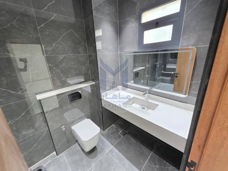 7 IMG_4935. jpg