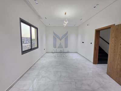 5 Schlafzimmer Townhouse zum zum Verkauf in Al Helio, Ajman - IMG_4949. jpg