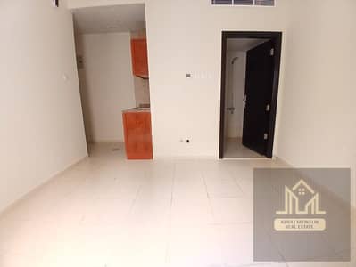 Estudio para en Alquiler en Muwaileh, Sharjah - WhatsApp Image 2026-08-03 at 11.03. 09 (2). jpeg Estudio para en Alquiler en Muwaileh, Sharjah - WhatsApp Image 2026-08-03 at 11.03. 09 (2). jpeg