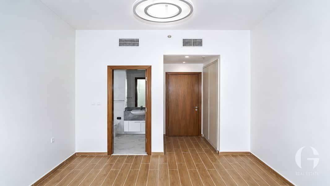 5 Image 5
