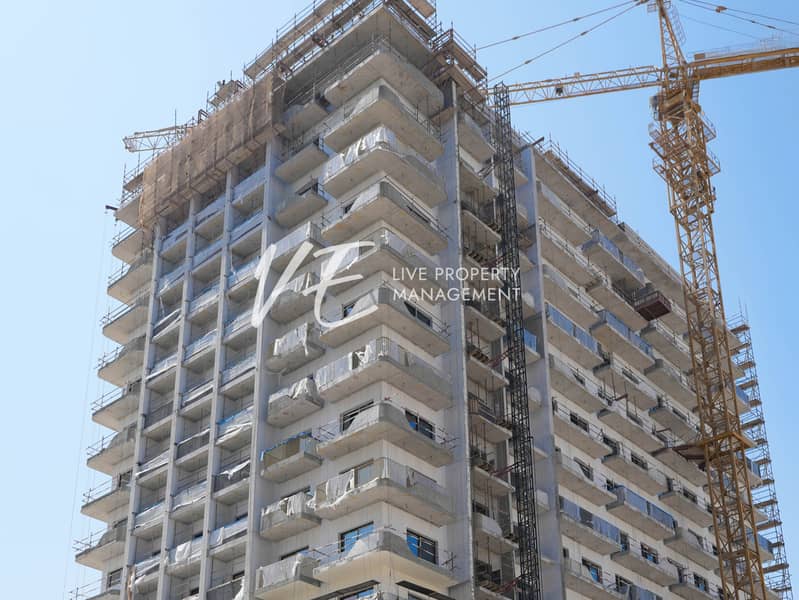 16 Weybridge Gardens - Leos - Dubailand Residential Complex - Studio4. jpg
