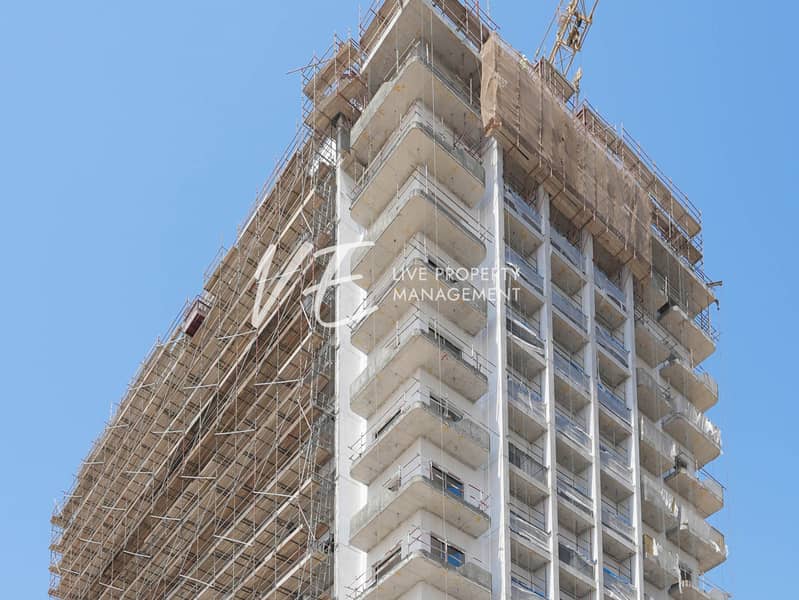 20 Weybridge Gardens - Leos - Dubailand Residential Complex - Studio8. jpg