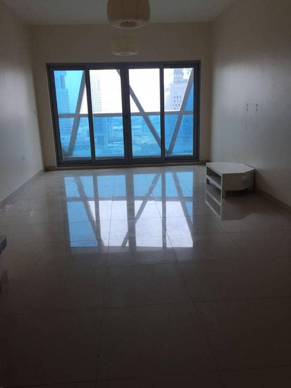 Spacious 1 Bedroom Hall in DIFC, Park Towers A, Ready to Move Unit in Just @ 90K/4 Chqs