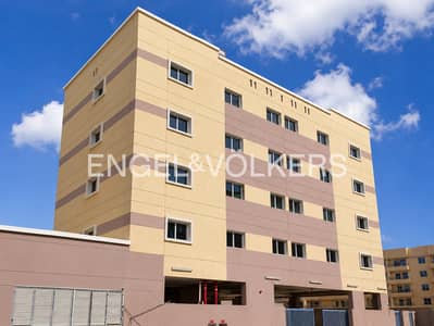 10+ Habitaciones Building para en Venta en Jebel Ali, Dubai - Edificio en Jebel Ali,Jebel Ali Industrial Area,Jebel Ali Industrial Area 1, 11 dormitorios, 57000000 AED - 16047736 10+ Habitaciones Building para en Venta en Jebel Ali, Dubai - Edificio en Jebel Ali,Jebel Ali Industrial Area,Jebel Ali Industrial Area 1, 11 dormitorios, 57000000 AED - 16047736