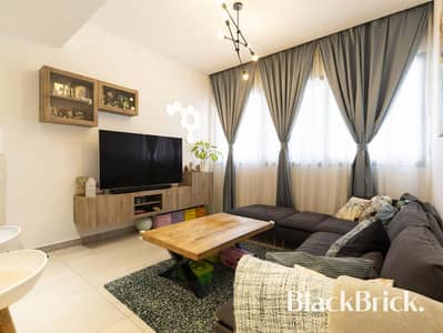 2 Bedroom Apartment for Sale in Jumeirah Village Circle (JVC), Dubai - Large Private Garden Stylish Upgraded Kitchen