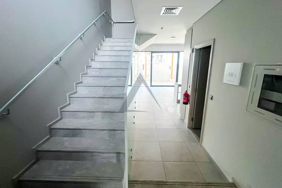 5 Property Image