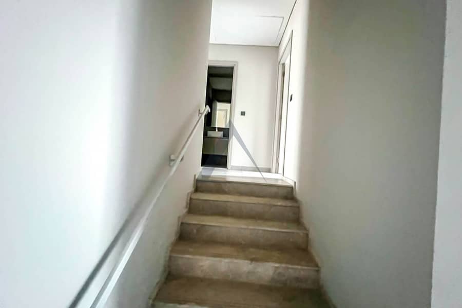 13 Property Image
