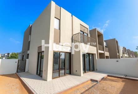4 habitaciones Townhouse para en Venta en Villanova, Dubai - Casa adosada en Villanova,La Violeta,La Violeta 2, 4 dormitorios, 3750000 AED - 16049824 4 habitaciones Townhouse para en Venta en Villanova, Dubai - Casa adosada en Villanova,La Violeta,La Violeta 2, 4 dormitorios, 3750000 AED - 16049824