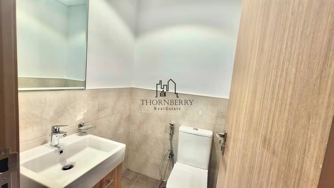 17 7ef9f656-54dc-484f-992a-3a3beb889021. jpeg