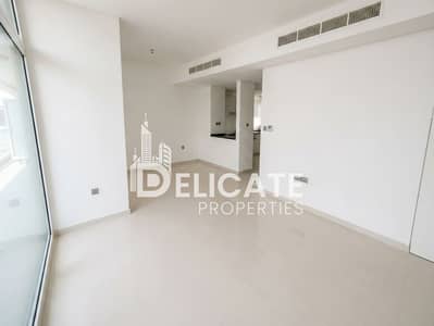 3 habitaciones Townhouse para en Venta en DAMAC Hills 2 (Akoya by DAMAC), Dubai - living room 1. jpg 3 habitaciones Townhouse para en Venta en DAMAC Hills 2 (Akoya by DAMAC), Dubai - living room 1. jpg