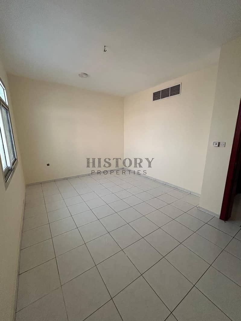 12 ade607fe-18ab-4714-a25b-fa0d69e3ba64. jpg