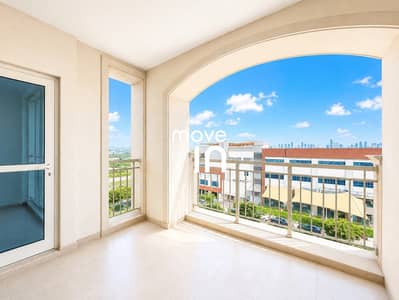1 Bedroom Flat for Rent in The Views, Dubai - Spacious 1BR|Huge Balcony|Laundry|Equipped Kitchen