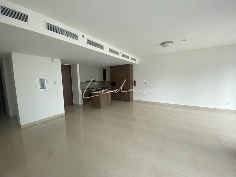 2 images image img