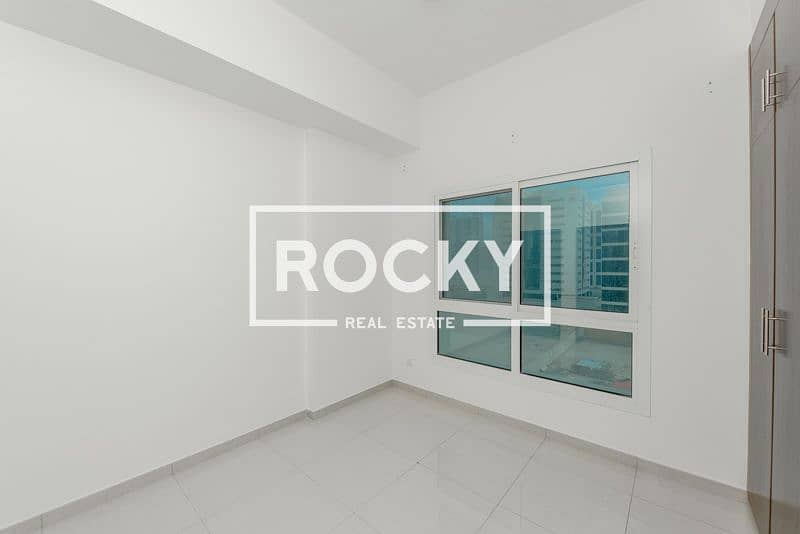 6 AlBarsha_MatarSaifBldg_405-2BR (6 of 20). jpg