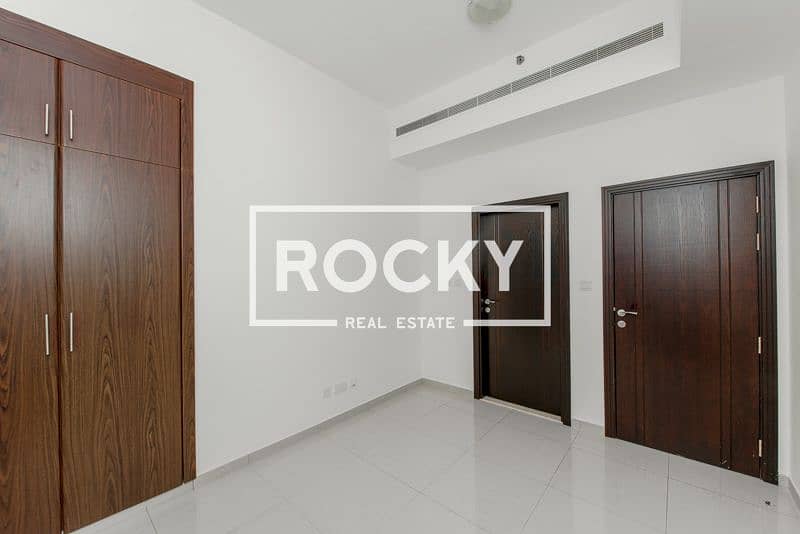 9 AlBarsha_MatarSaifBldg_405-2BR (8 of 20). jpg