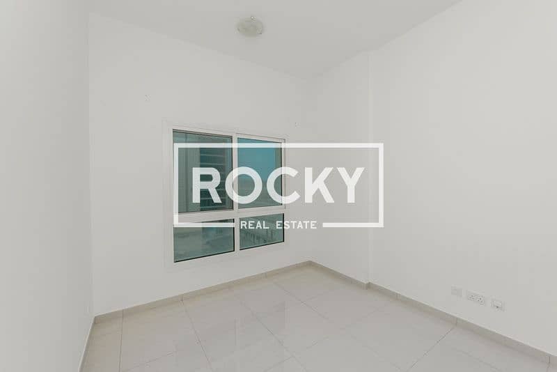 12 AlBarsha_MatarSaifBldg_405-2BR (11 of 20). jpg