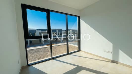 3 Schlafzimmer Townhouse zum zur Miete in Town Square, Dubai - Reihenhaus in Town Square,Shams Townhouses, 3 schlafzimmer, 159000 AED - 16050206 3 Schlafzimmer Townhouse zum zur Miete in Town Square, Dubai - Reihenhaus in Town Square,Shams Townhouses, 3 schlafzimmer, 159000 AED - 16050206
