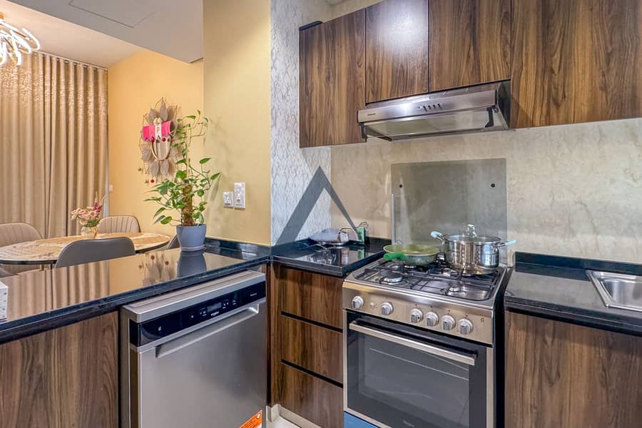 10 Property Image