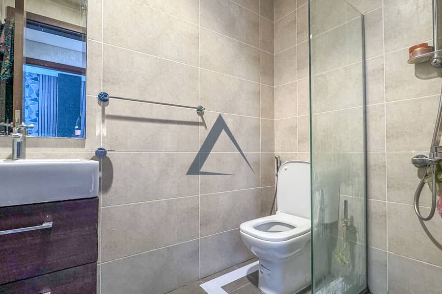 24 Property Image