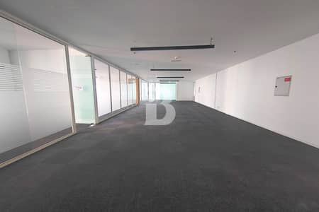 Office for Rent in Business Bay, Dubai - Fitted and Partitioned | Vacant | Grade A