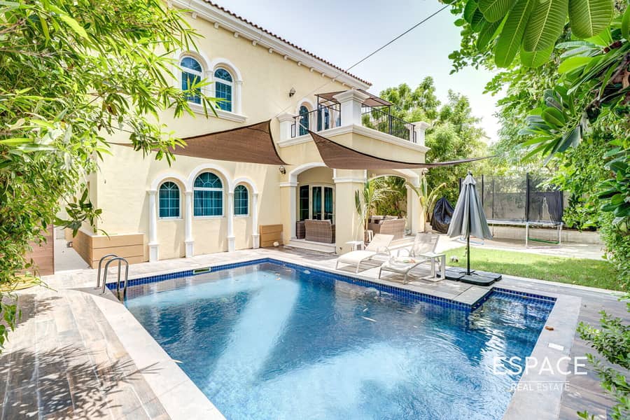 Villa in Jumeirah Park,District 7, 3 schlafzimmer, 380000 AED - 15994738 Villa in Jumeirah Park,District 7, 3 schlafzimmer, 380000 AED - 15994738