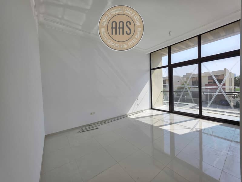 7 1000490782. jpg