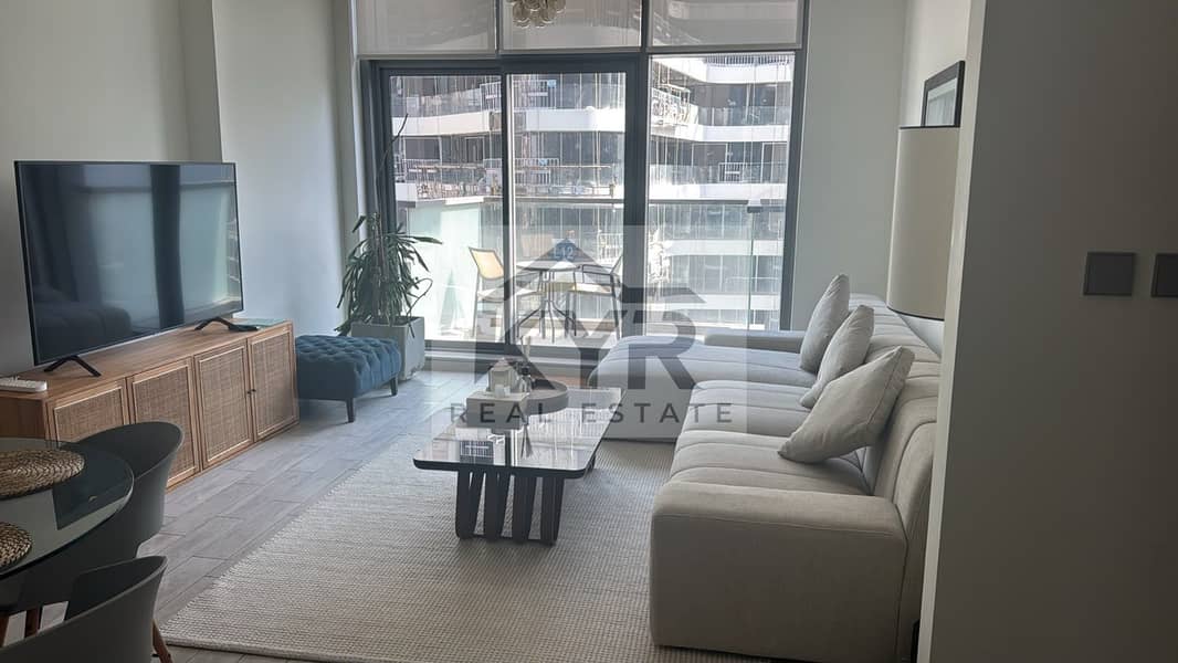 Modern Fully Furnished 1BR | High Floor | Water Views | The Atria RA Modern Fully Furnished 1BR | High Floor | Water Views | The Atria RA