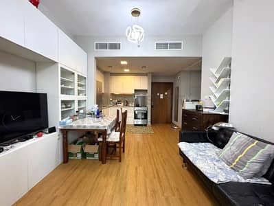 1 Bedroom Apartment for Rent in Town Square, Dubai - 8 Cheques / Fully Furnished / Nice Layout