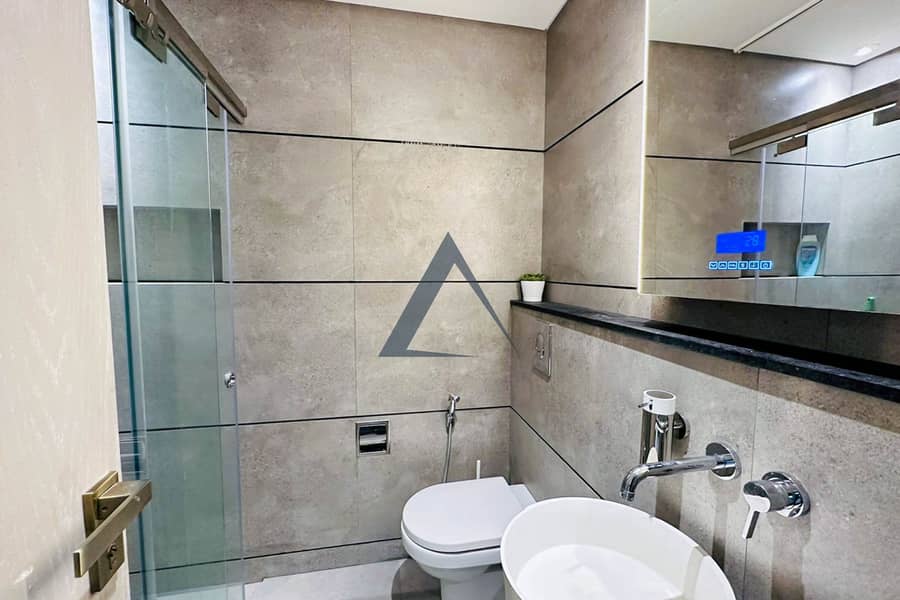 6 Property Image