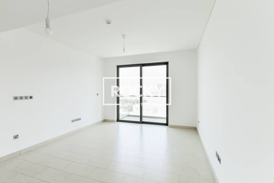 7 Sobha hartland - living area (1). jpg