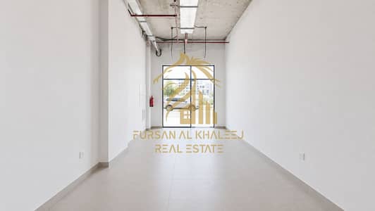 Shop para en Alquiler en Muwaileh Commercial, Sharjah - ChatGPT Image Aug 3, 2026, 04_16_47 PM. png