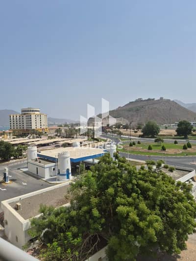 1 Bedroom Apartment for Sale in Khor Fakkan, Sharjah - 99fba33f-f5e1-40c6-8152-bbb177eea1f8. jpg 1 Bedroom Apartment for Sale in Khor Fakkan, Sharjah - 99fba33f-f5e1-40c6-8152-bbb177eea1f8. jpg