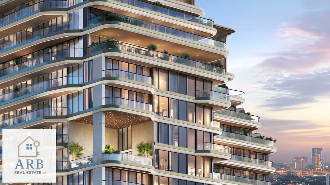 2. Double Hight Balcony. jpg 2. Double Hight Balcony. jpg
