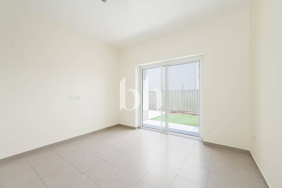 12 images image img